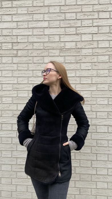 Stylowa damska kurtka skórzana z naturalnej owczej skóry