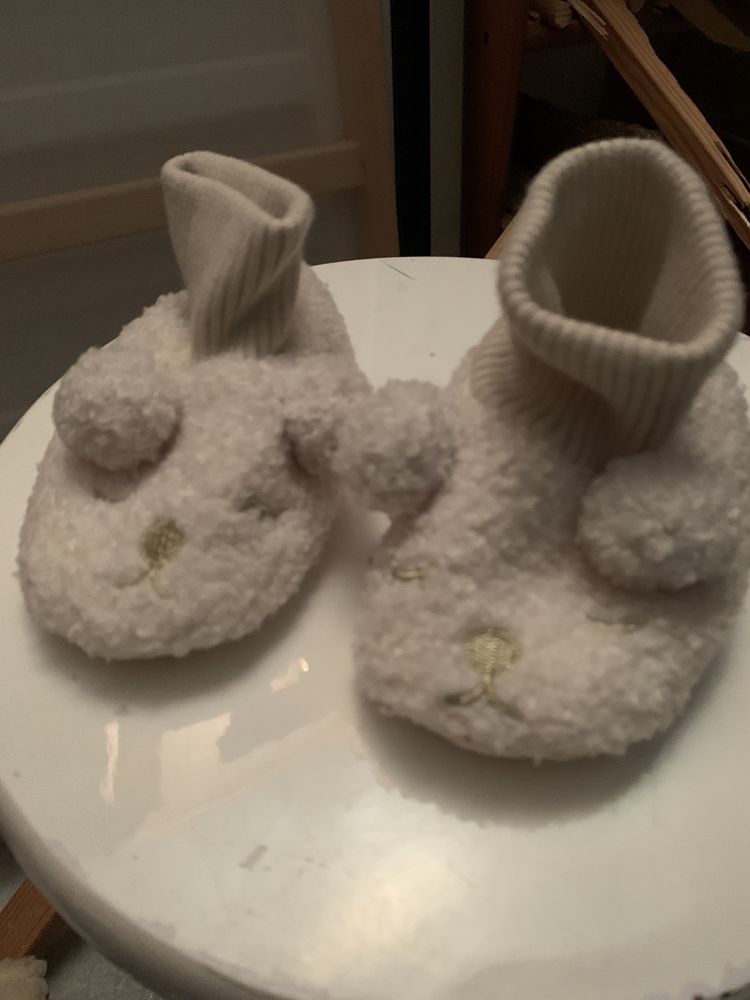 Pantufas bebé com pêlo