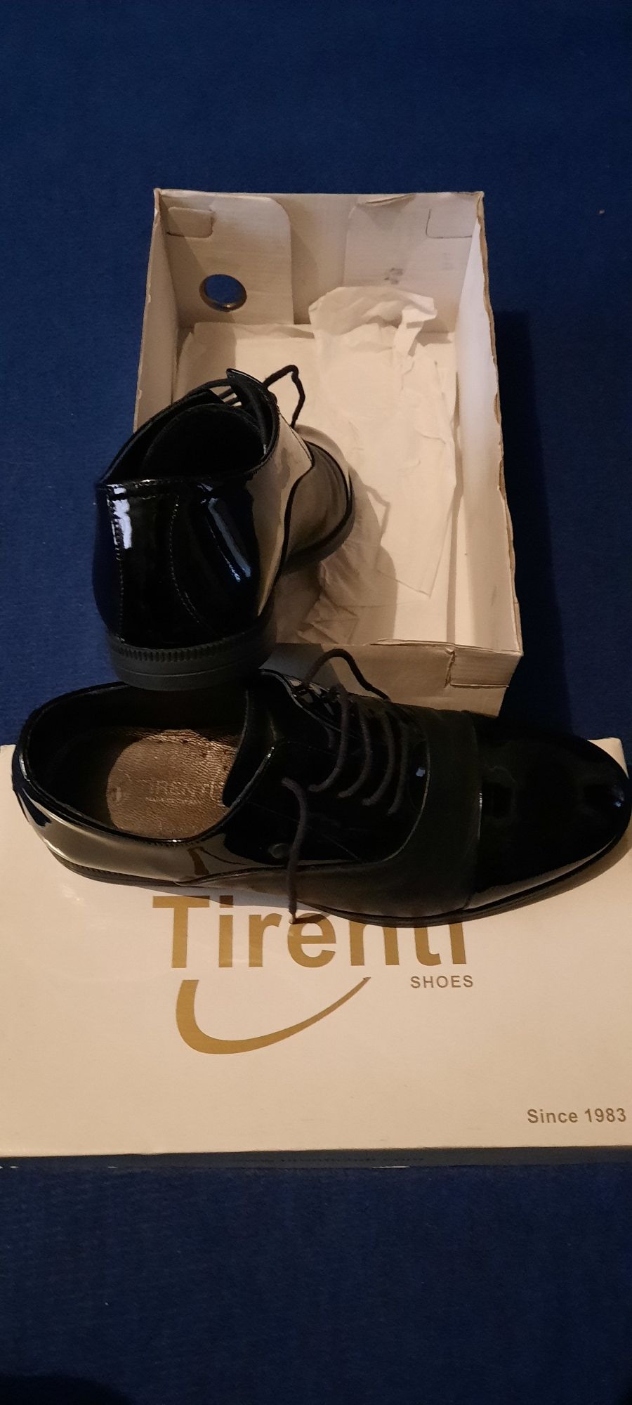 Кожаные туфли Tirenti подростковые 37 р.