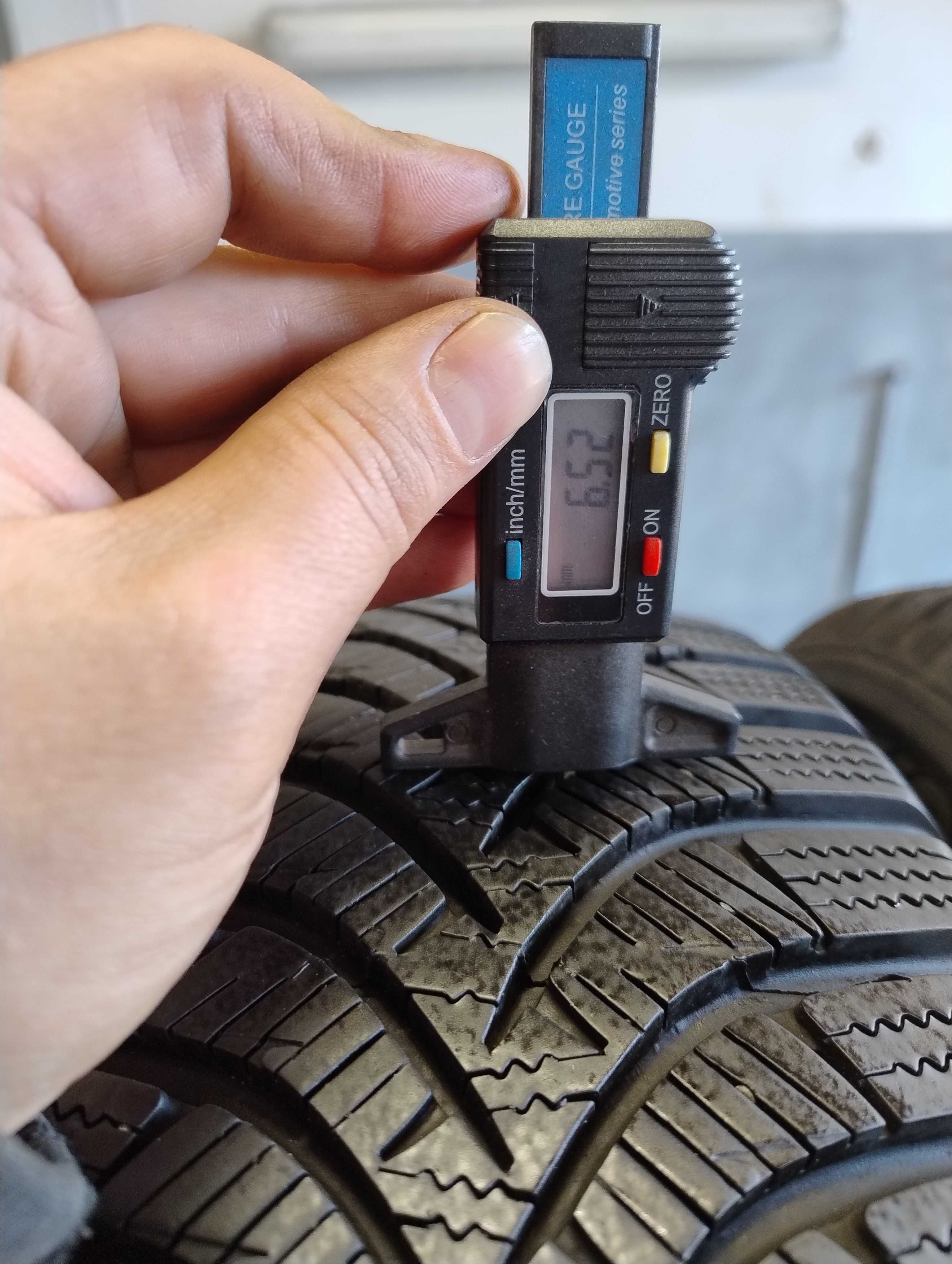 Hankook 185/60/15 Para Zima 21r.