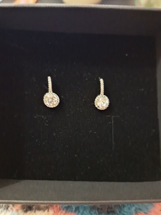 Brincos em prata com zirconias