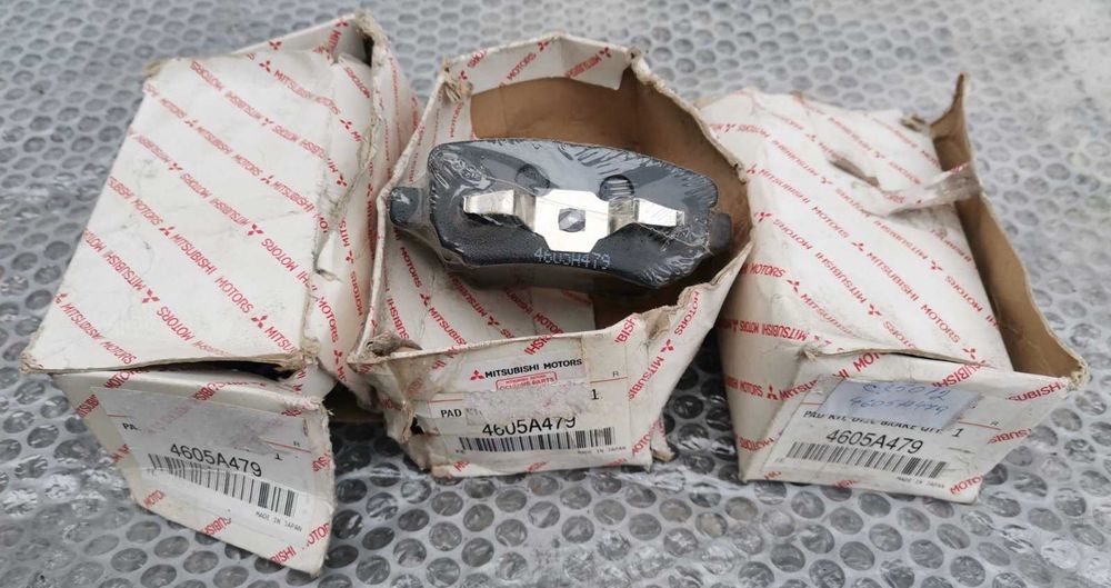 Колодки задние Jeep Compass Patriot Dodge Caliber Lancer Outlander