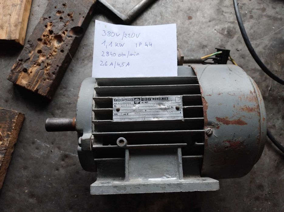 Silnik elektryczny 1,1 KW 220/380 V