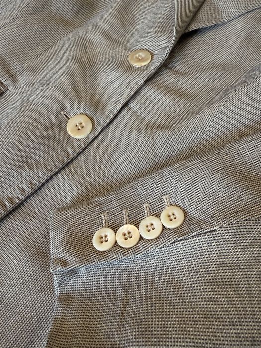 Женский пиджак в клетку