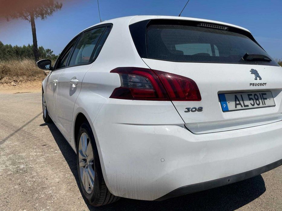 Peugeot 308 -- 1.5 HDI -- 175000 Km – 10/2018 – Revisão completa