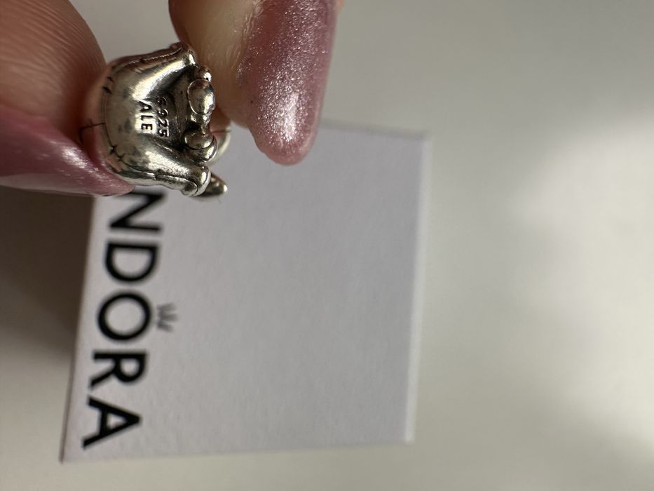 Charms Pandora kłapouchy