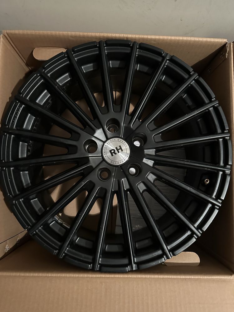 Felgi matowe czarne  17 cali 5x100