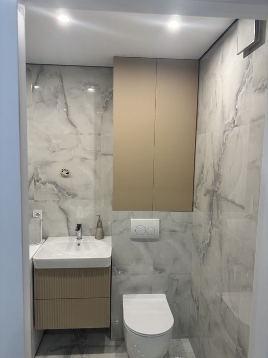 Кухні, шафи на замовлення