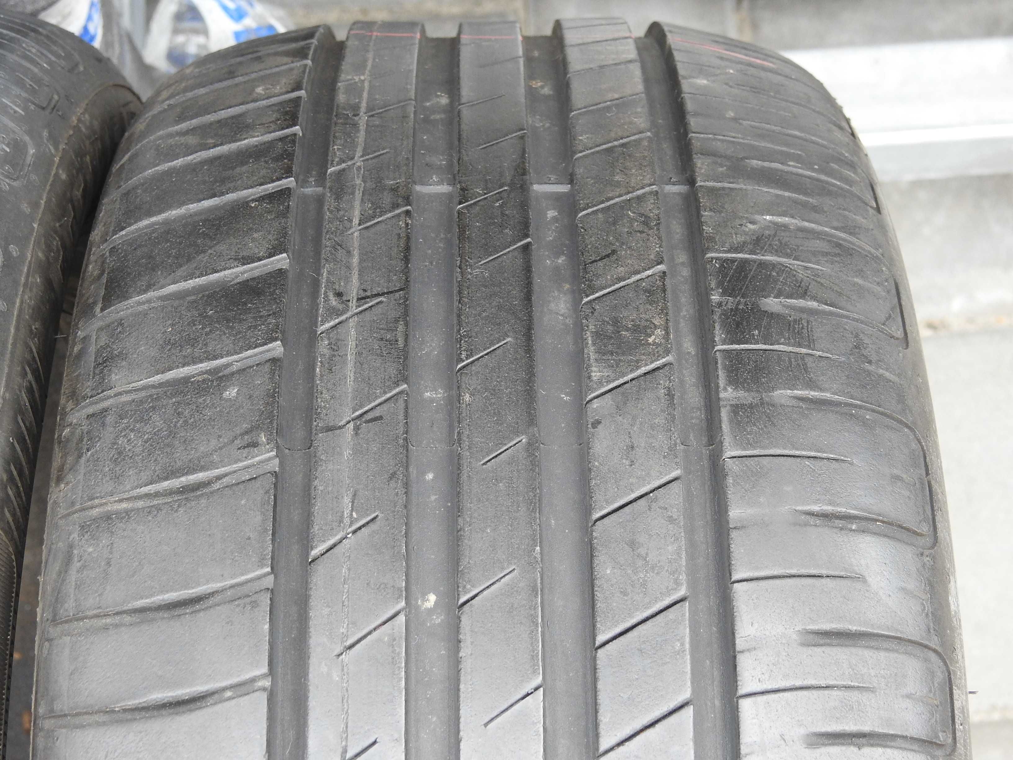 2x Goodyear EfficientGrip Performance 215/50r17 94W 2019r 2x6mm
