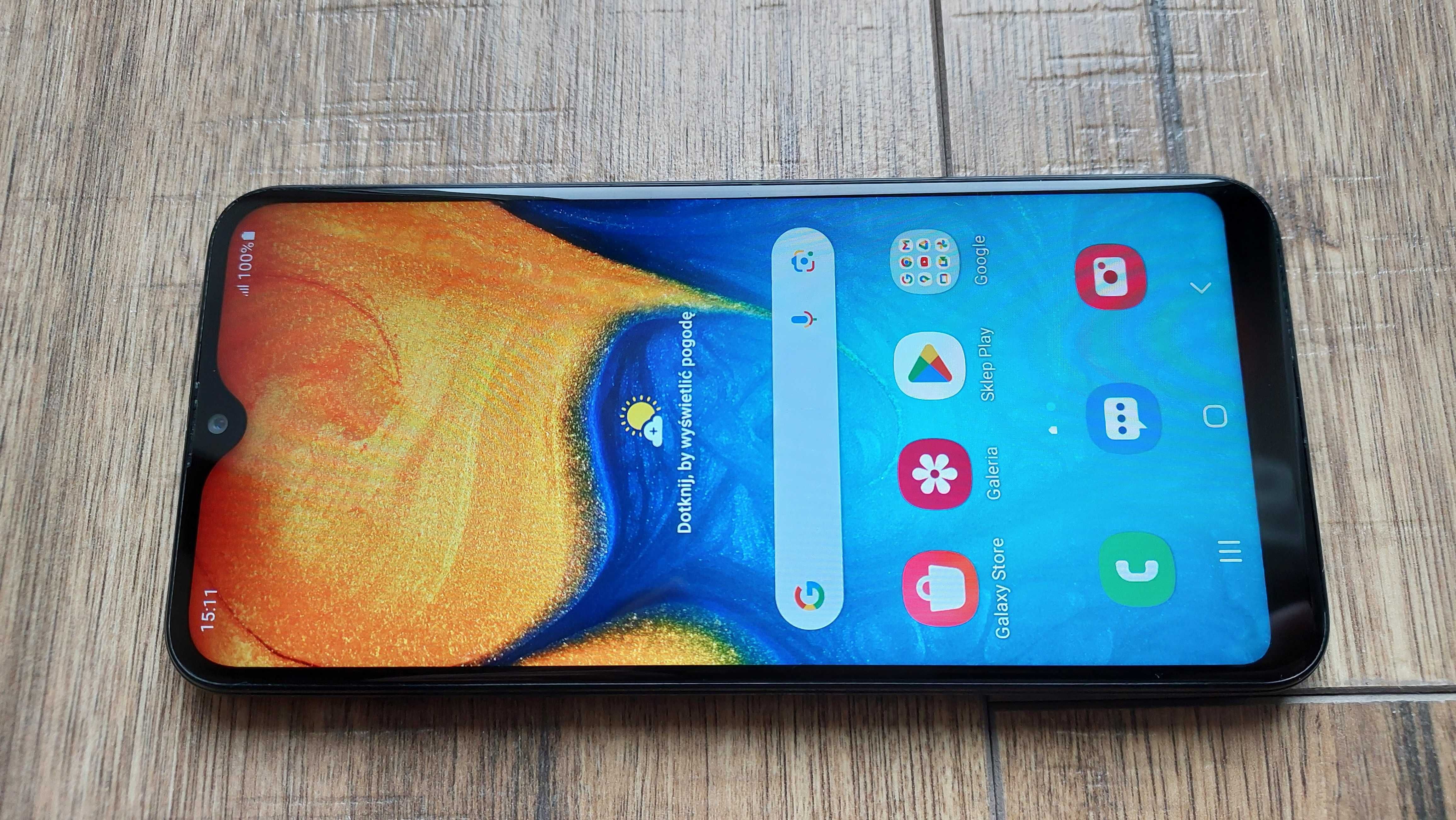 Samsung A20e pudełko ładowarka etui