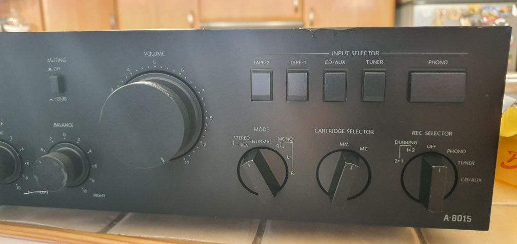 Wzmacniacz Onkyo Integra A-8015