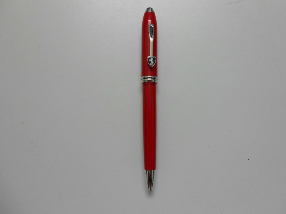 caneta cross scuderia ferrari como nova