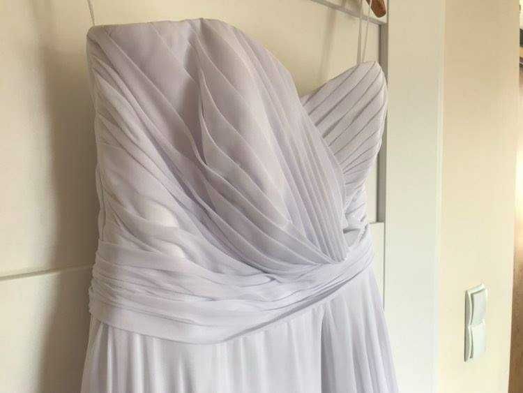 Suknia ślubna biała klasyczna
