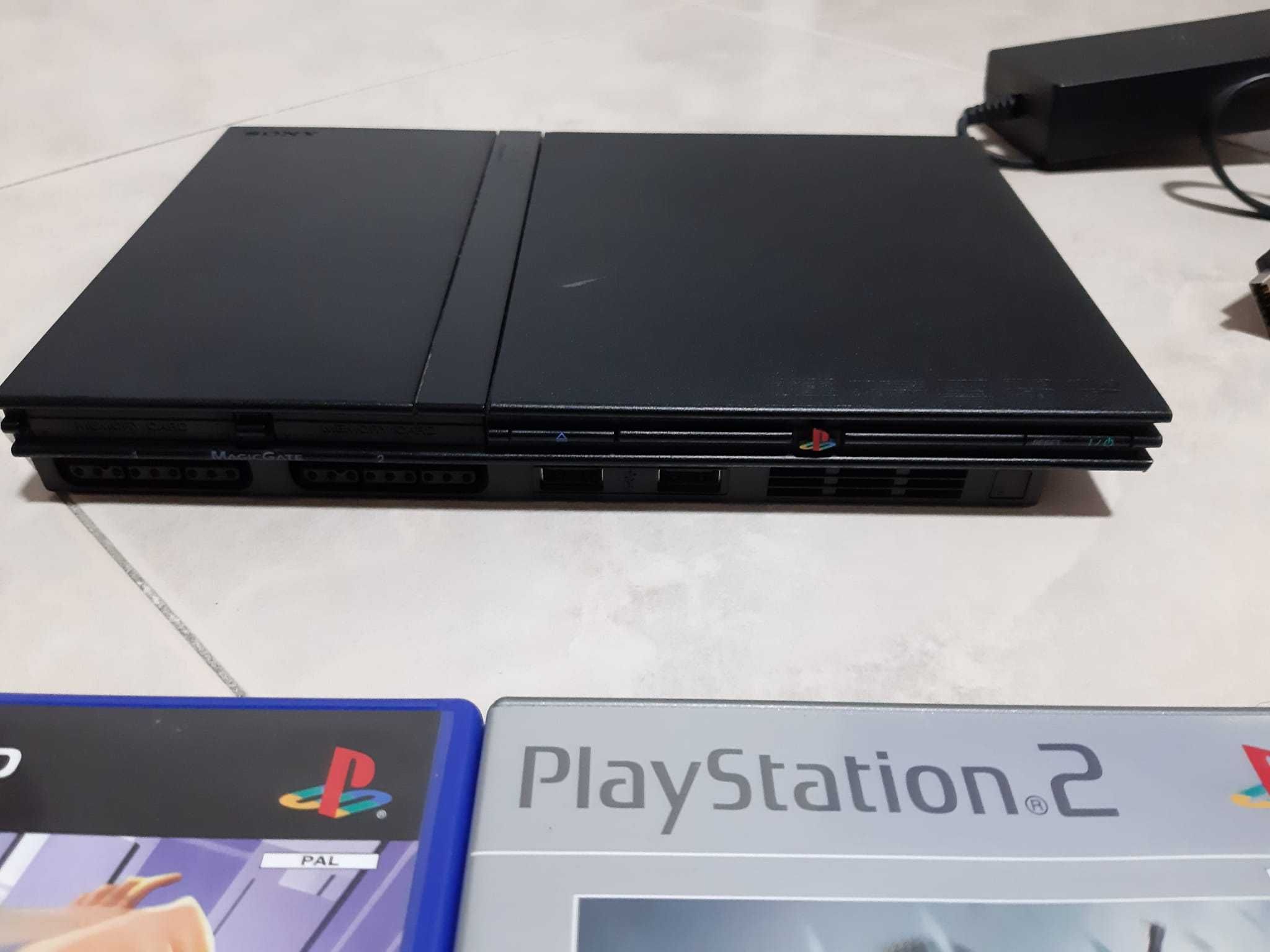 PS2 com 8 JOGOS E comando SONY