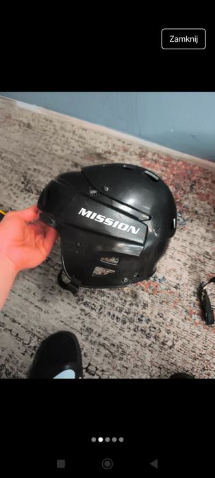 Kask do hokeja na Lodzie Mission