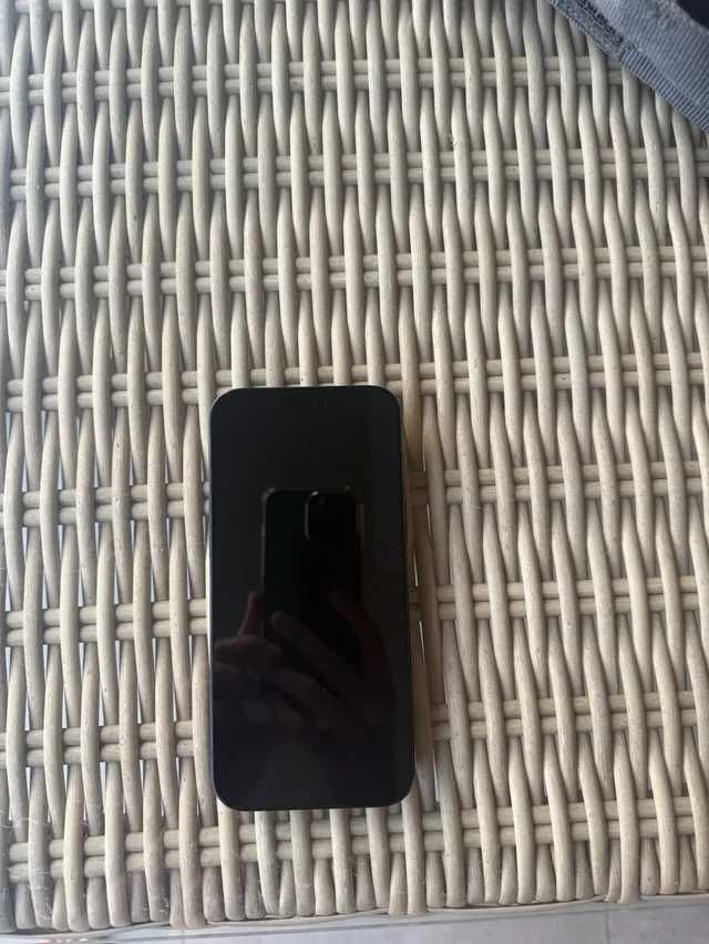 Apple 16 pro max 1tb black titanium