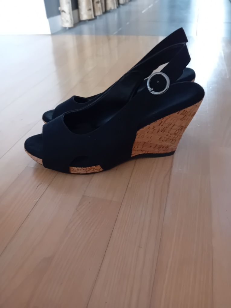 Buty sandaly damskie na koturnie 40