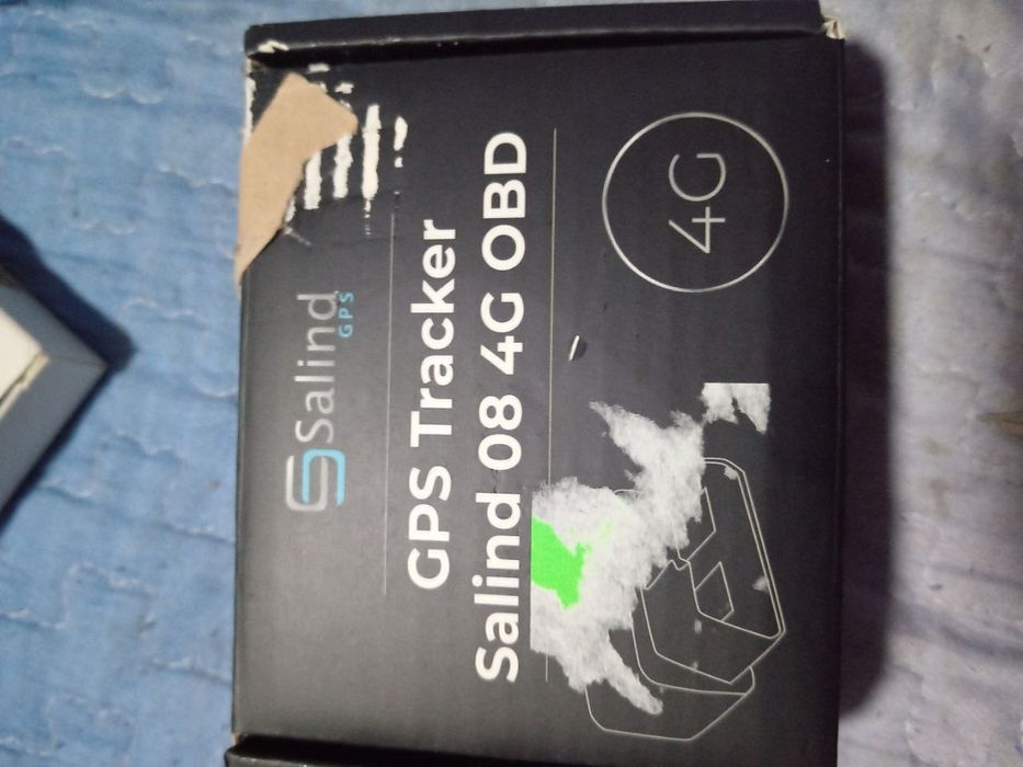 GPS-трекер Salind в авто с сим картой