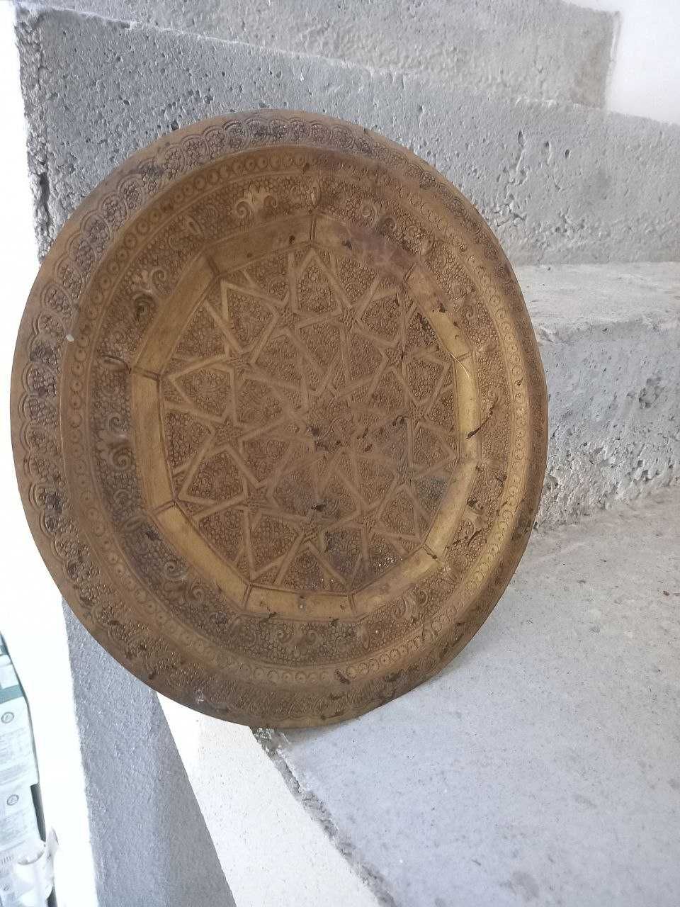 2 objetos decorativos