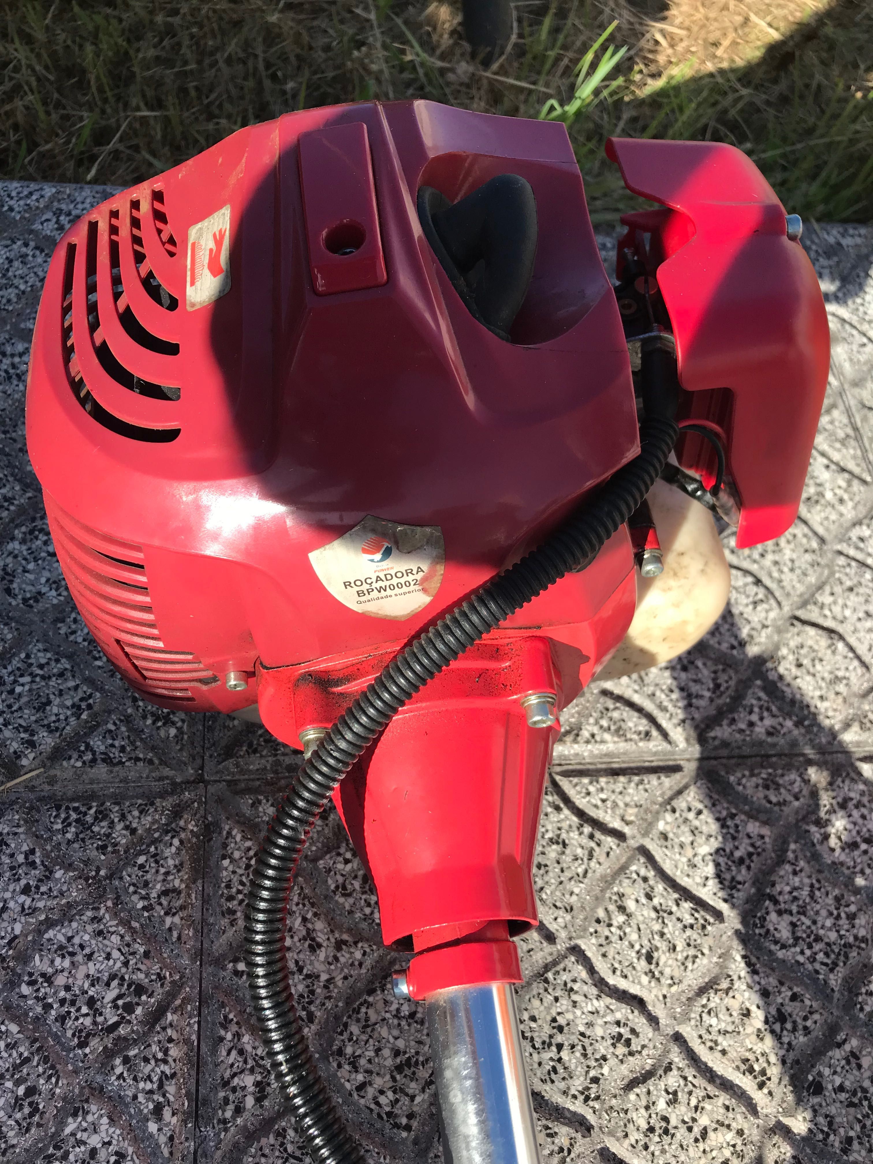 Roçadora a gasolina