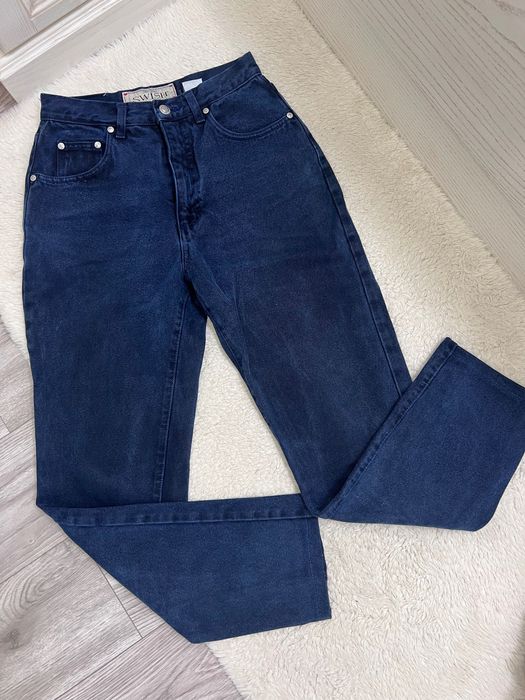 Джинси МОМИ, Нові джинси, сині джинси