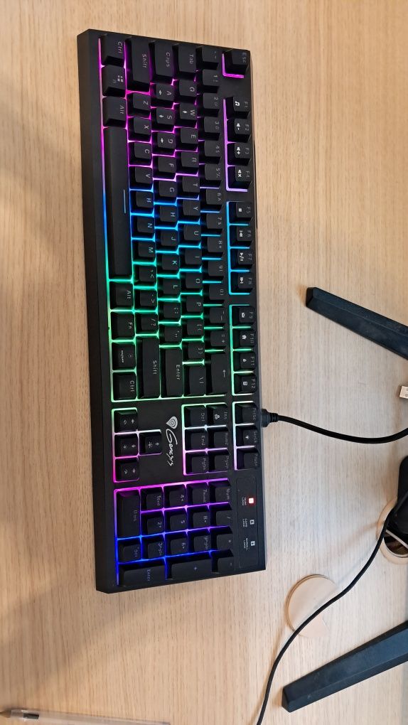 Klawiatura GENESIS THOR 210 RGB