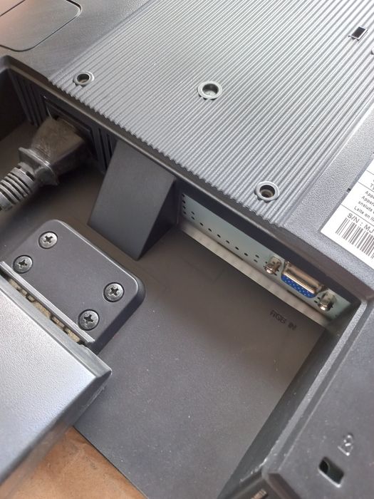 Monitor Samsung 17cali