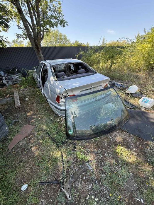 Лобове скло БМВ Е46 КУПЕ