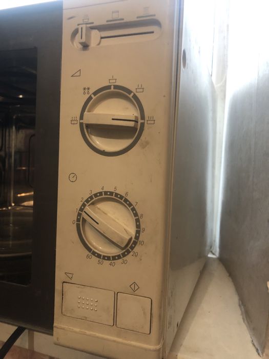 Микроволновая печь Ютон