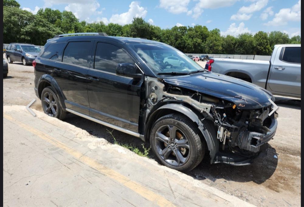 Dodge Journey Crossroad 3.6 CENA PO OPLATACH POD DOM