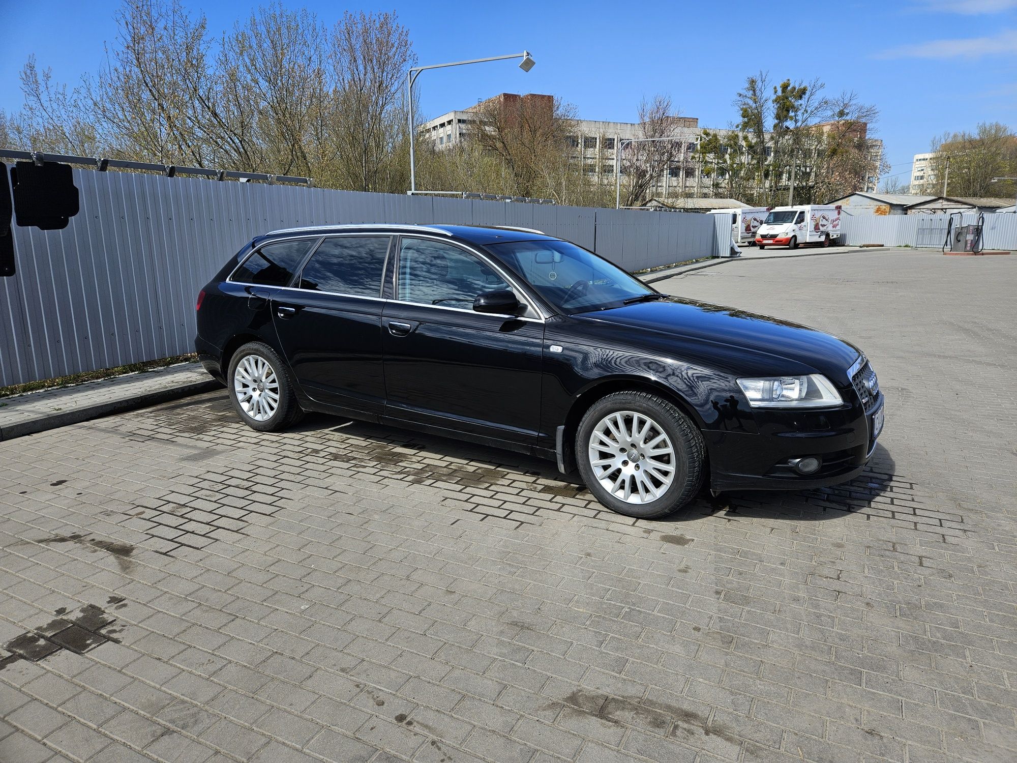 Продам AUDI A6 C6