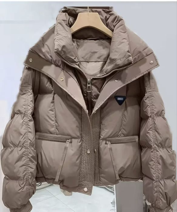 Куртка жіноча