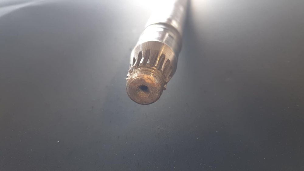 Wałek pionowy Mercury