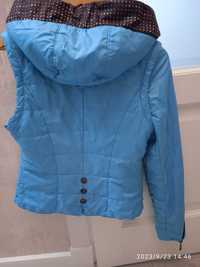 Куртка жилетка бірюза 42 44 вітрова з підкладкою
