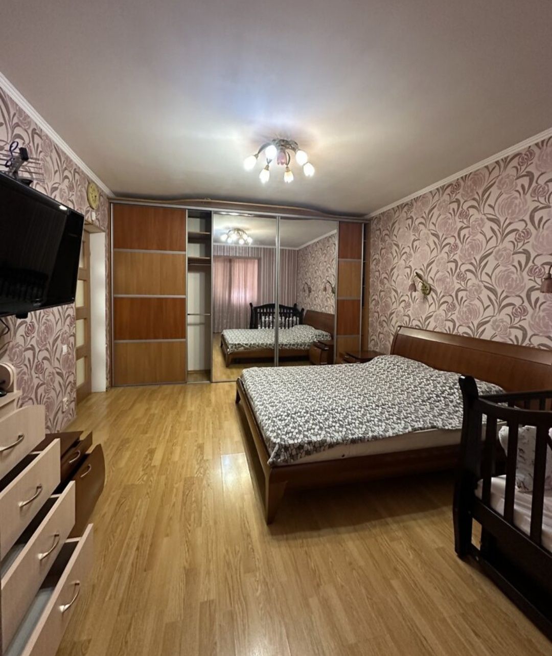 Продам 3к квартиру в Центрі міста