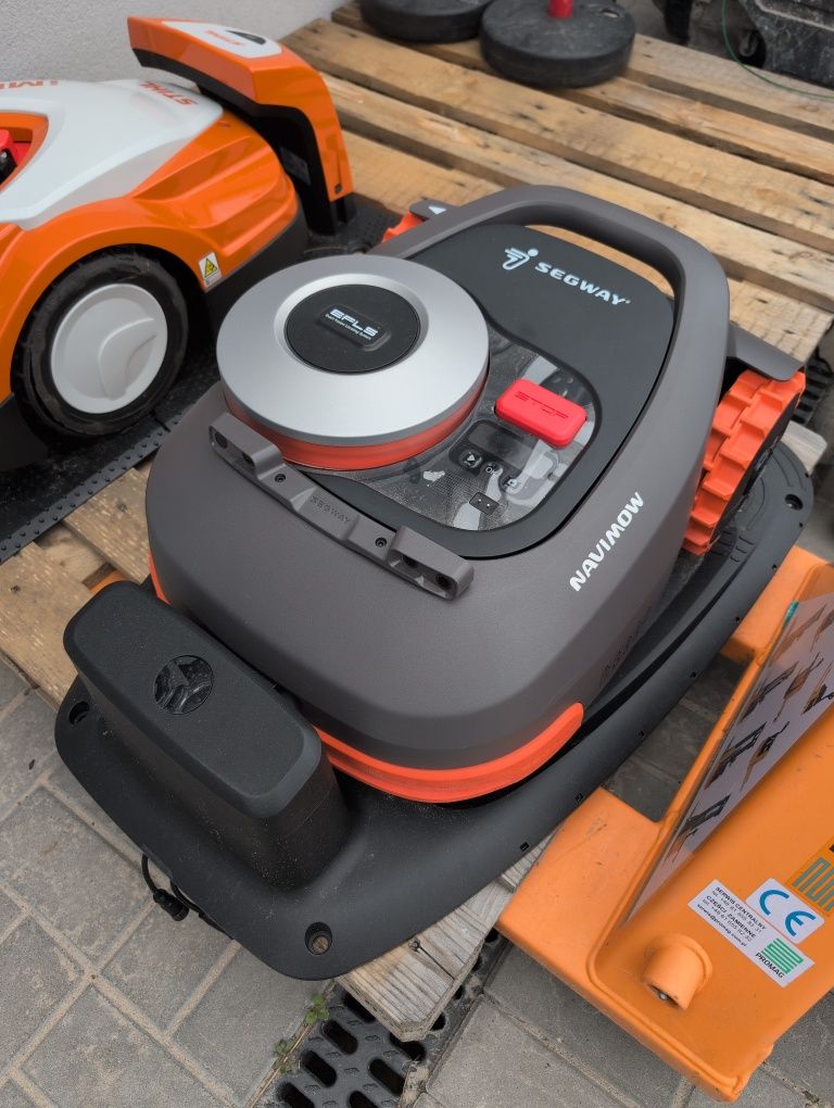 Robot koszący Segway H3000