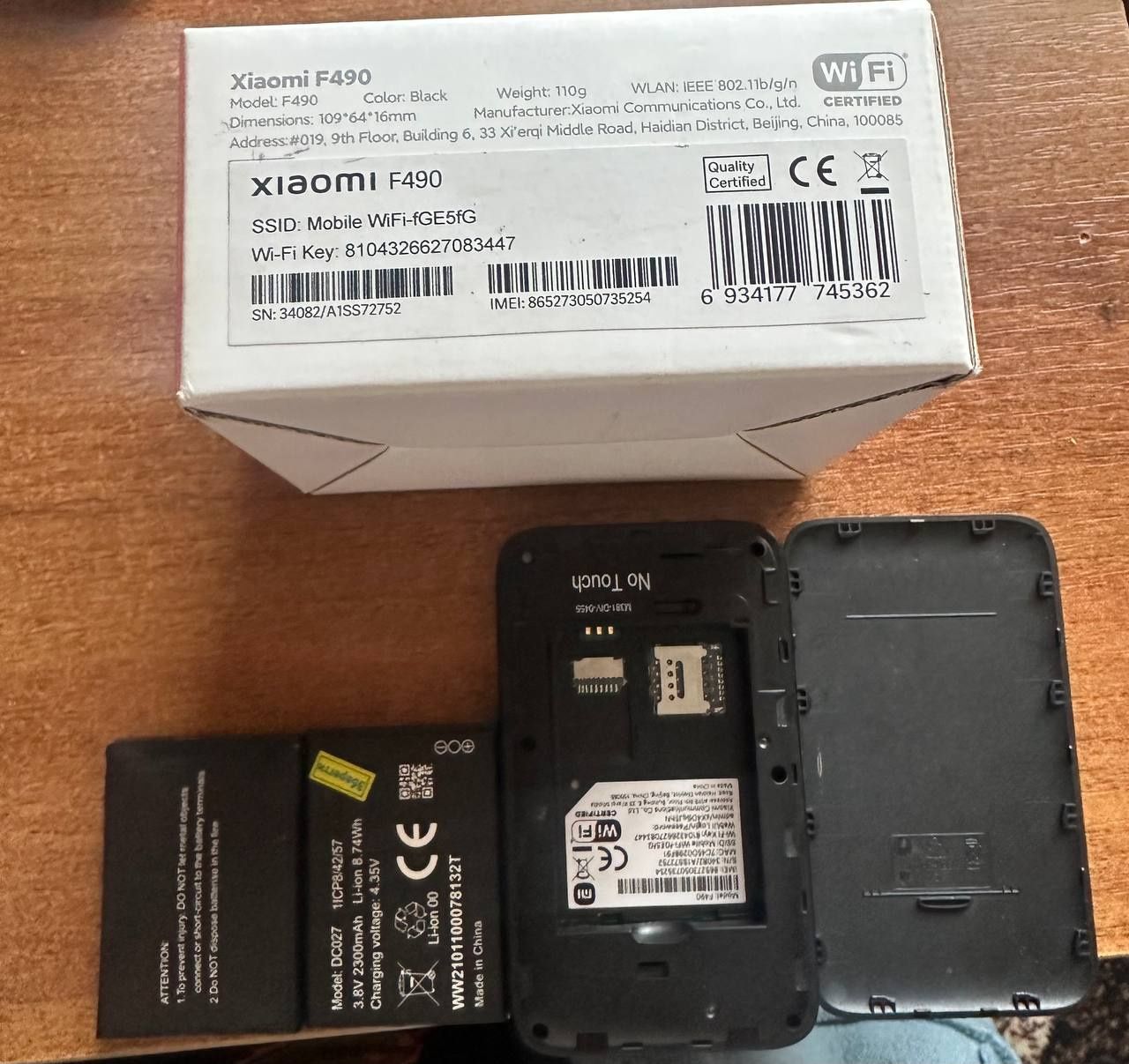 Мобільний роутер Xiaomi F490 LTE mobile WiFi