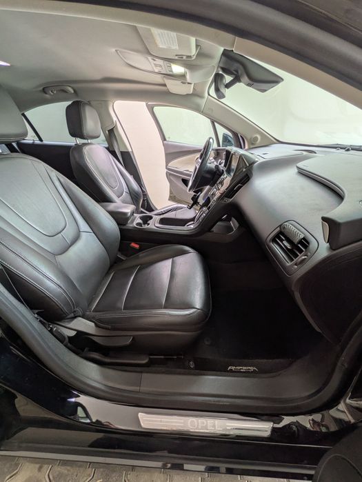 Opel Ampera Híbrido Plug In de 2013