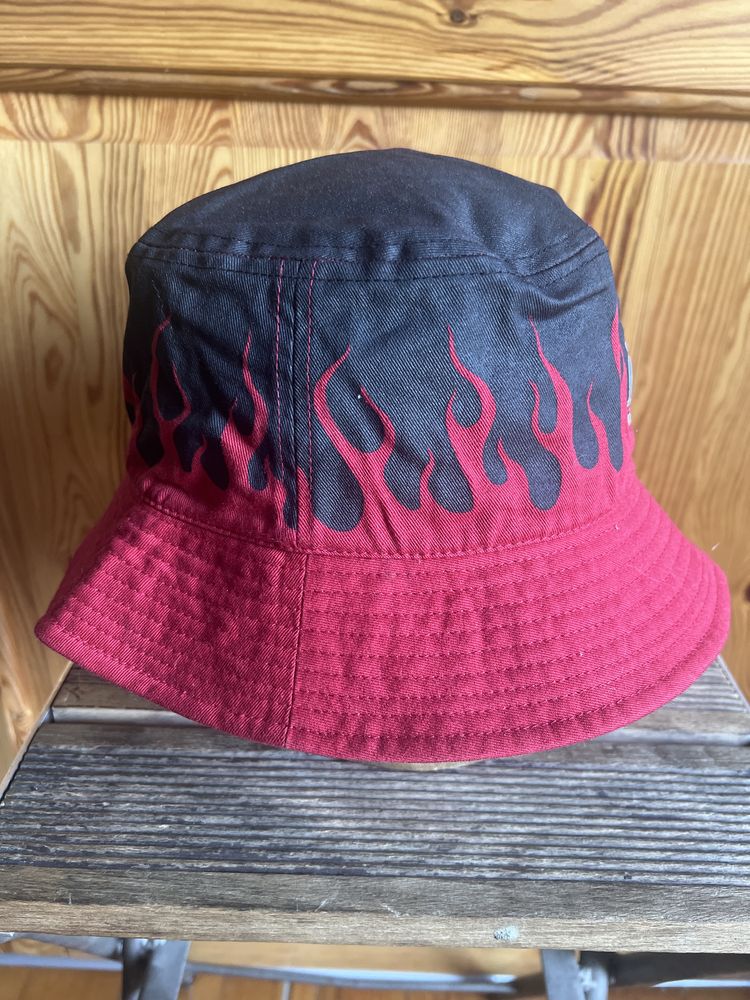 Sprzedam kapelusz typu bucket firmy KANGOL rozmiar M  57.5-58.5 cm