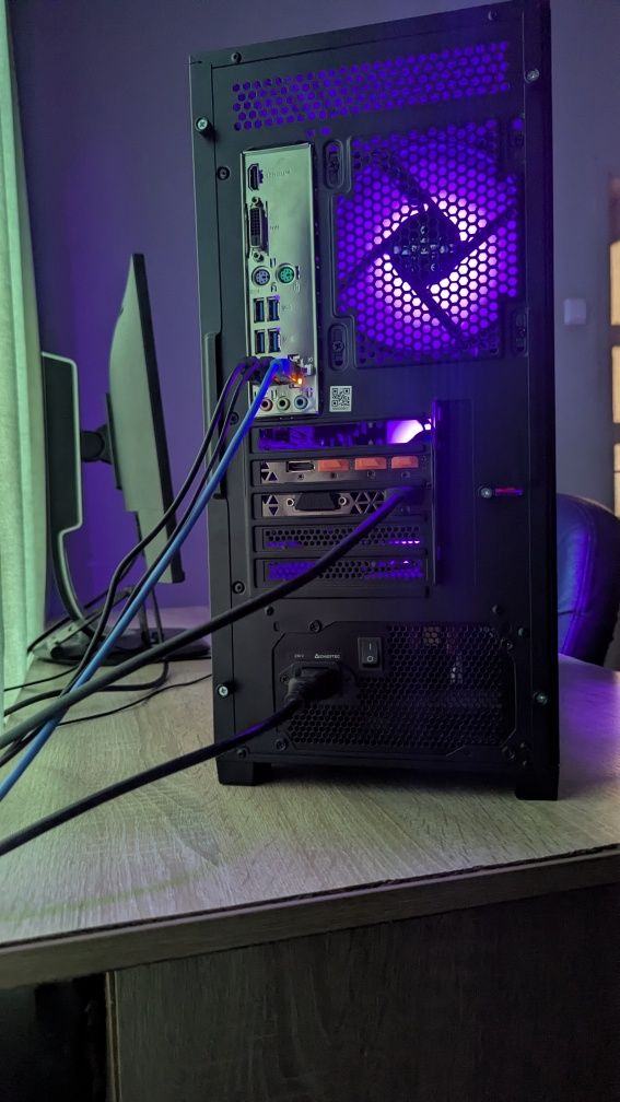 Ігровий комп'ютер Ryzen 5 5600. Nvidia 1080ti 11gb