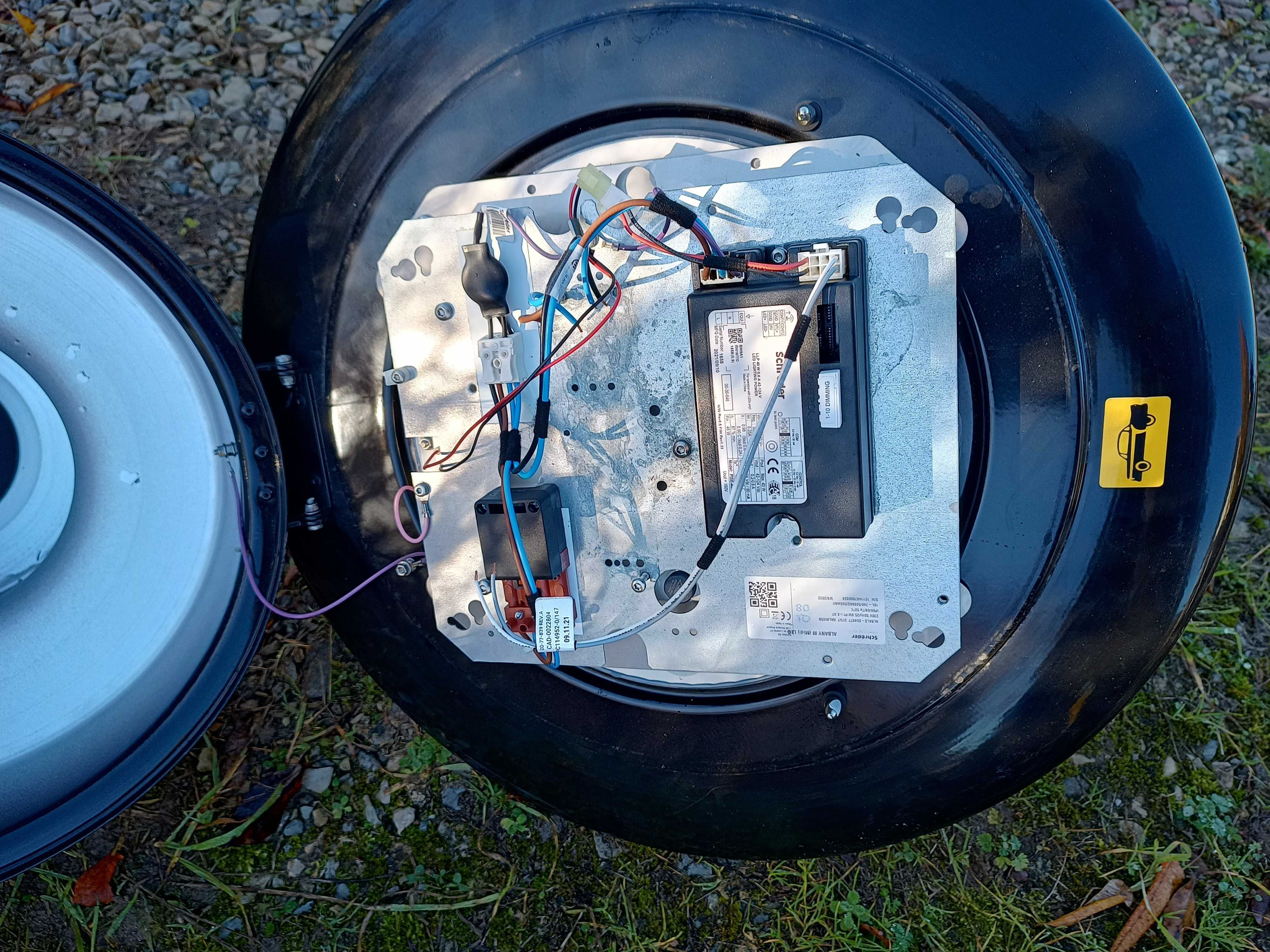 Lampa Parkowa Nowa Albany M Midi