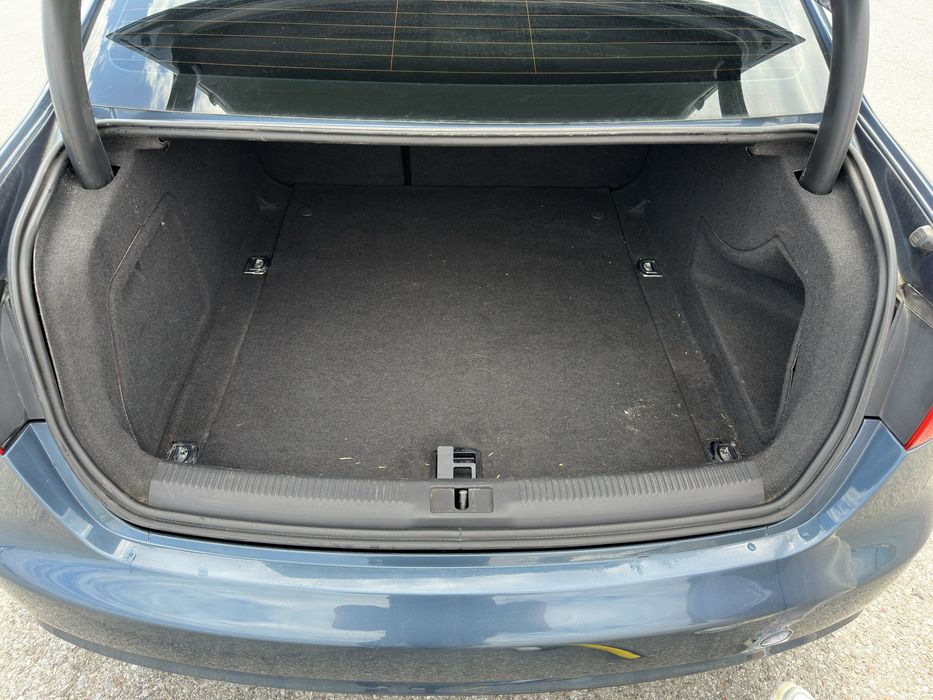 Audi A4 2015 дизель 2.0