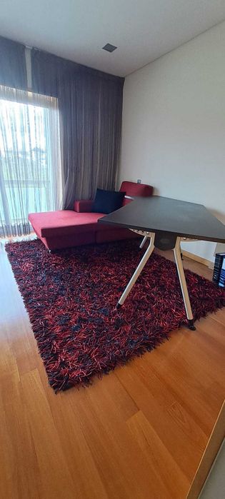 Conjunto de Secretária Escritório e Chaiselong - Excelente Estado