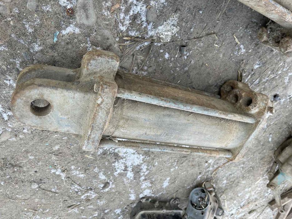 Продаю циліндер Цс-75 на востановленію т -40 кпс4 сз3-6