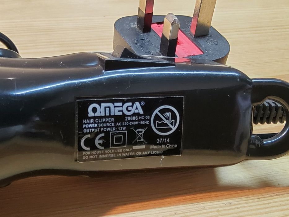 Машинка для стрижки Omega HC-06