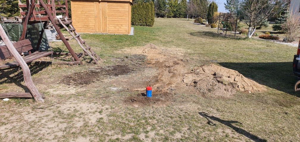 Wiercenie Studni Głębinowych/Geolog/Nawadnianie/Szukanie wody/Studnia