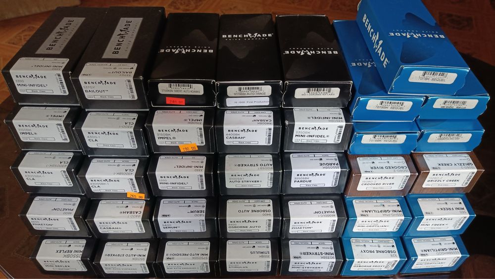 Коллекция оригинальных коробок Benchmade