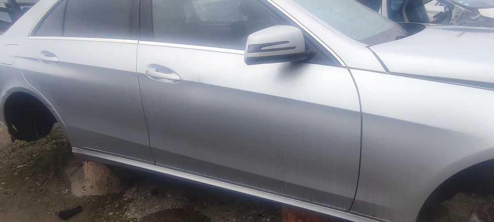 Двері Mercedes Мерседес c 204 w204 w211 w212 купе седан універсал