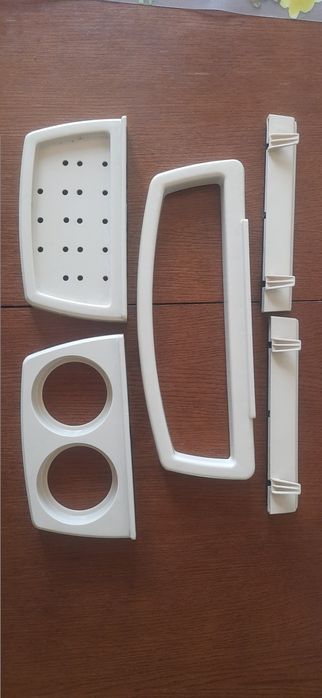 Набір для ванної кімнатиї: крючки, тримач рушників, мильниця, підстака