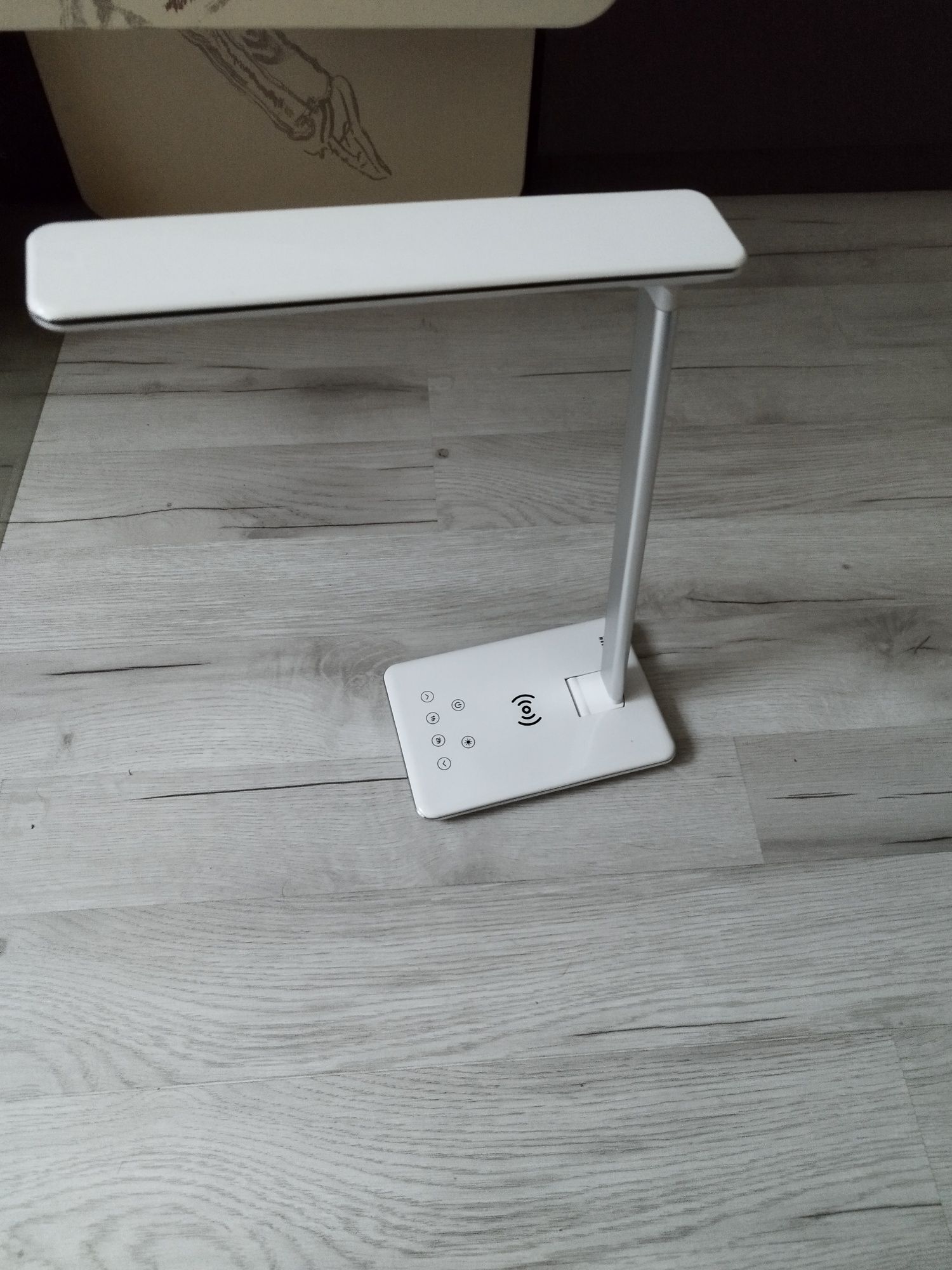 Lampka do codziennego użytkowania.